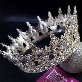 Корона металева для торта 12см, срібна, камінь білий